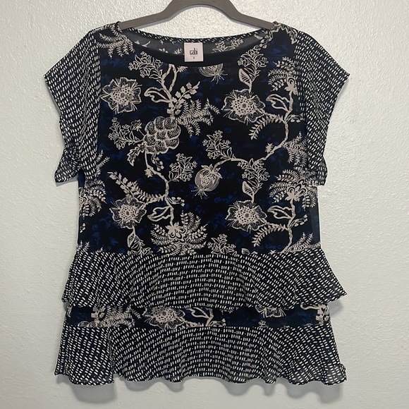 CAbi Blue & Black Floral Top - Picture 1 of 8